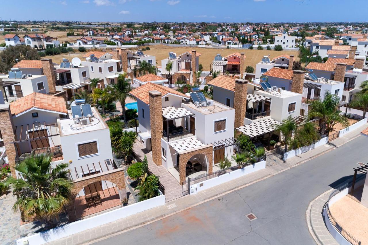 Villa Alexandra By Ezoria Villas Ajía Nápa Eksteriør bilde