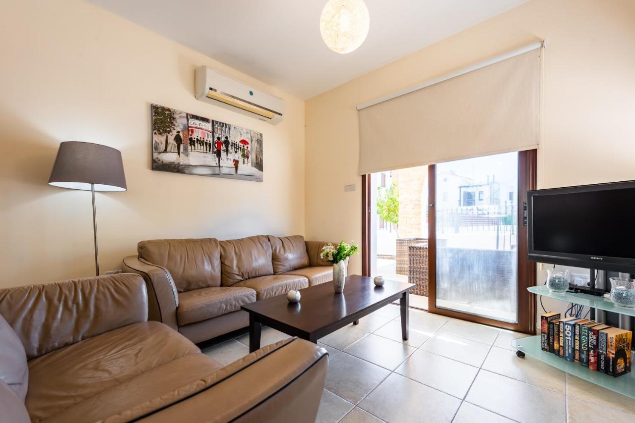 Villa Alexandra By Ezoria Villas Ajía Nápa Eksteriør bilde