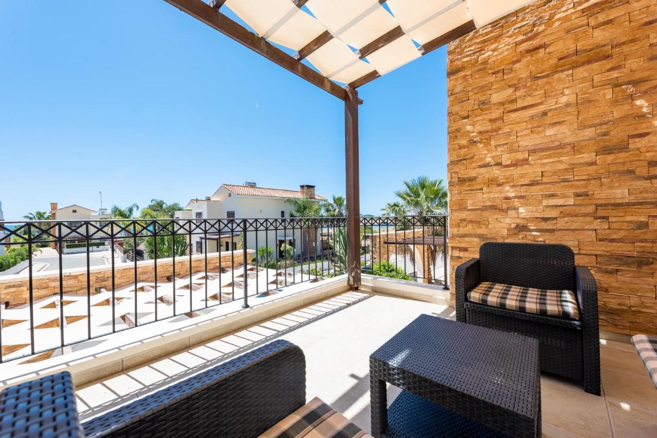 Villa Alexandra By Ezoria Villas Ajía Nápa Eksteriør bilde