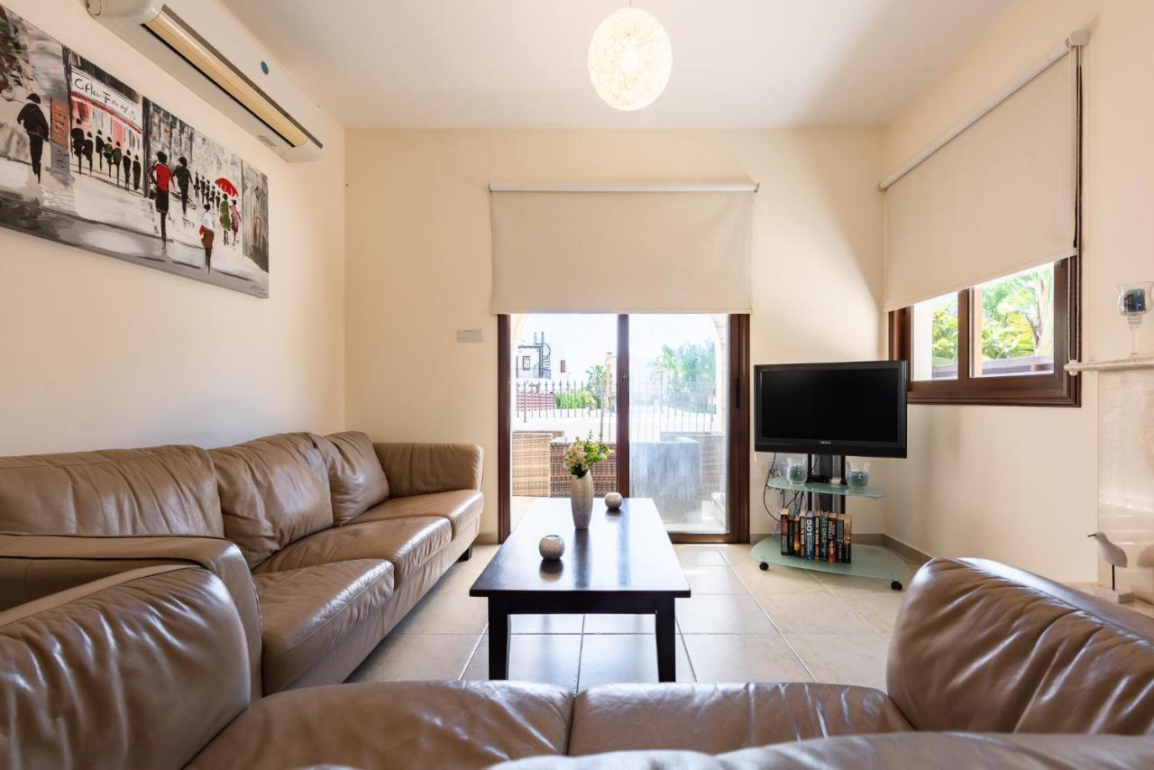 Villa Alexandra By Ezoria Villas Ajía Nápa Eksteriør bilde